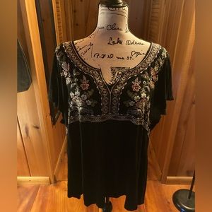 Women’s blouse